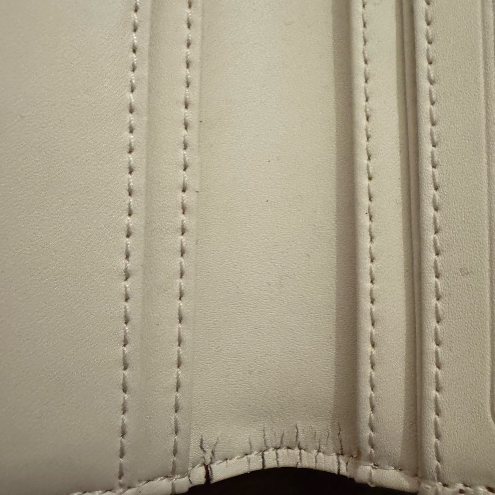 Kate Spade Wallet - Picture 4 of 8